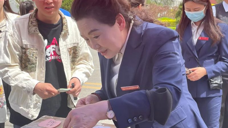 影视灯光租赁价格揭秘：揭秘一天多少钱的奥秘**